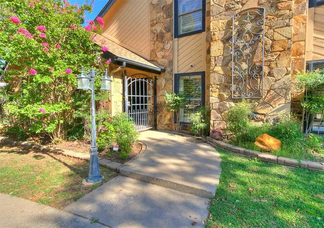 Photo 3 of Single family home for sale at 8101 Brownsville Ln, Bethany, OK 73008 | MLS# 1227067 | Listing updated on 2026-09-14