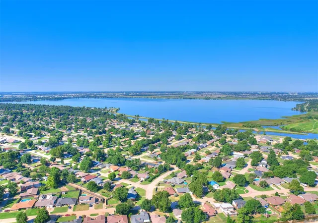 Photo 3 of Single family home for sale at 8101 Brownsville Ln, Bethany, OK 73008 | MLS# 1227067 | Listing updated on 2026-09-14