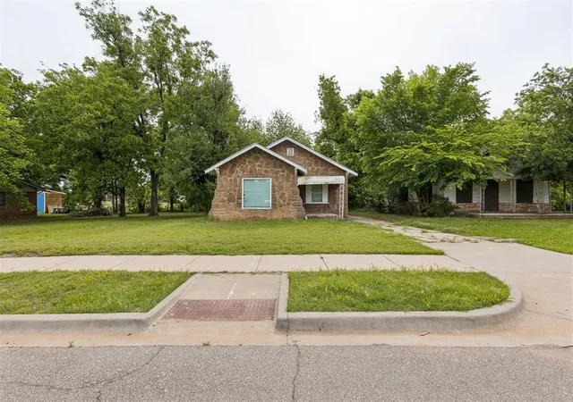 Homes for sale in Oklahoma City, OK | 2300 N Prospect Ave, Oklahoma City, OK 73111 | MLS# 1227085