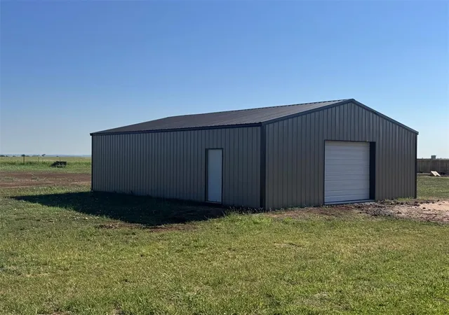 2nd image of 24947 Belmont Pass, Cashion, OK 73016 | MLS# 1227094