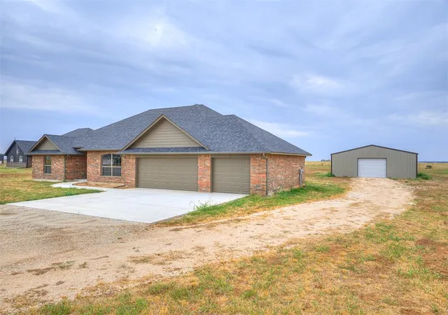 Photo 2 of Single family home for sale at 24947 Belmont Pass, Cashion, OK 73016 | MLS# 1227094 | Listing updated on 2026-09-30