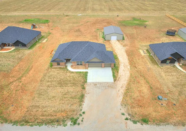 Photo 3 of Single family home for sale at 24947 Belmont Pass, Cashion, OK 73016 | MLS# 1227094 | Listing updated on 2026-09-30