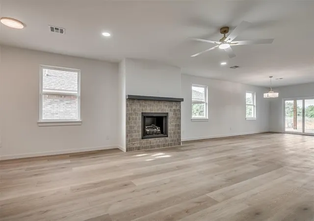 Homes for sale in Yukon, OK | 1901 Long Cove Ave, Yukon, OK 73099 | MLS# 1227100