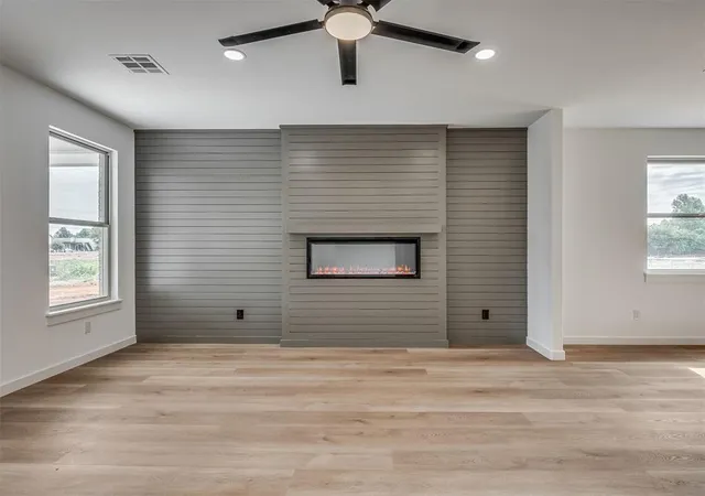 Photo 3 of Single family home for sale at 10617 SW 18th Street, Yukon, OK 73099 | MLS# 1227104 | Listing updated on 2026-09-19