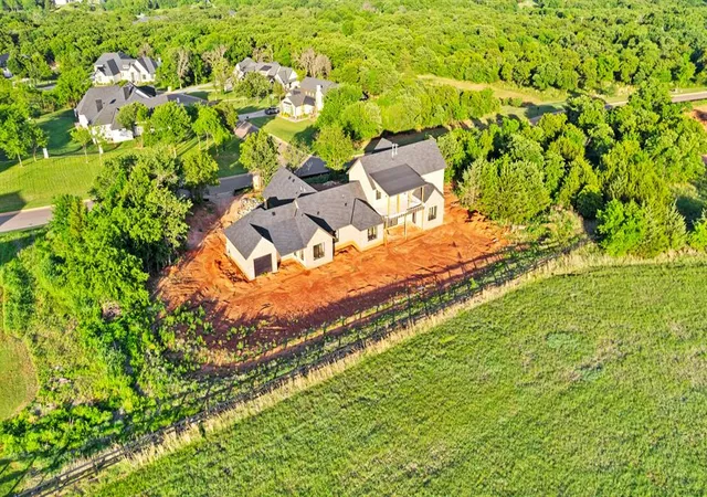 Photo 4 of Sale Pending at 3041 Cherry Glen Dr, Jones, OK 73049 | MLS# 1227152 | Listing updated on 2026-08-12
