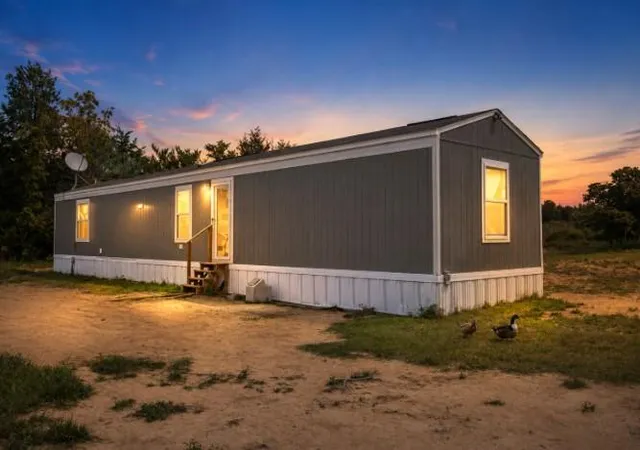 1st image of 38570 Ew 1300 Ns 3590 Rd, Seminole, OK 74868 | MLS# 1227183
