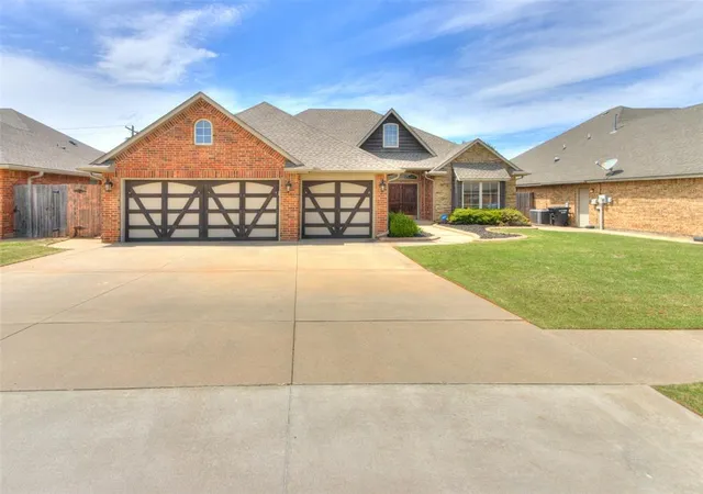 Photo 1 of Single family home for sale at 1113 Kelsi Dr, Moore, OK 73160 | MLS# 1227213 | Listing updated on 2026-09-15
