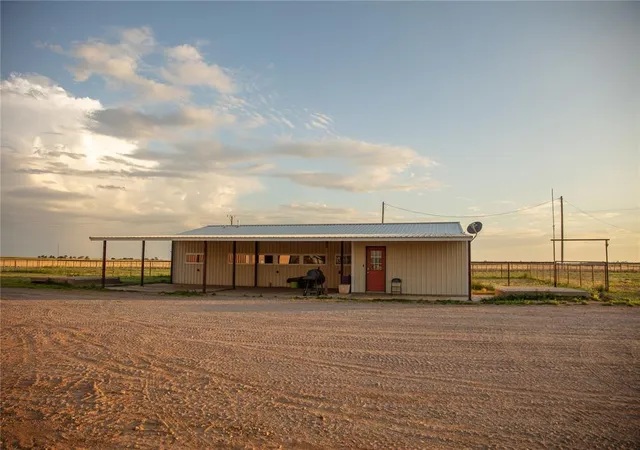 Photo 1 of Single family home for sale at 31665 E County Rd 1350, Willow, OK 73673 | MLS# 1227216 | Listing updated on 2026-05-05