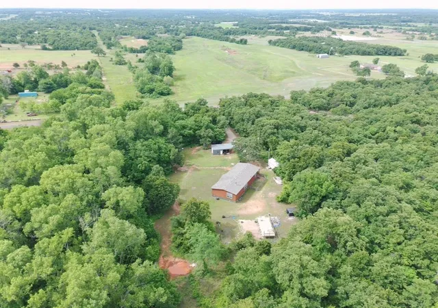 1st image of 10713 220th St, Blanchard, OK 73010 | MLS# 1227229