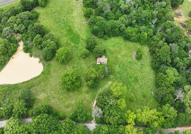 1st image of 1452 Sooner Rock Rd, Davis, OK 73030 | MLS# 1227235