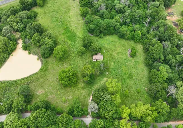 image of 1452 Sooner Rock Rd, Davis, OK 73030 | MLS# 1227235