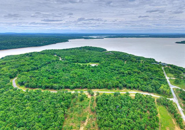 2nd image of 216 Patriot Pointe, Eufaula, OK 74432 | MLS# 1227254