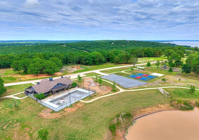 5th image of 216 Patriot Pointe, Eufaula, OK 74432 | MLS# 1227254