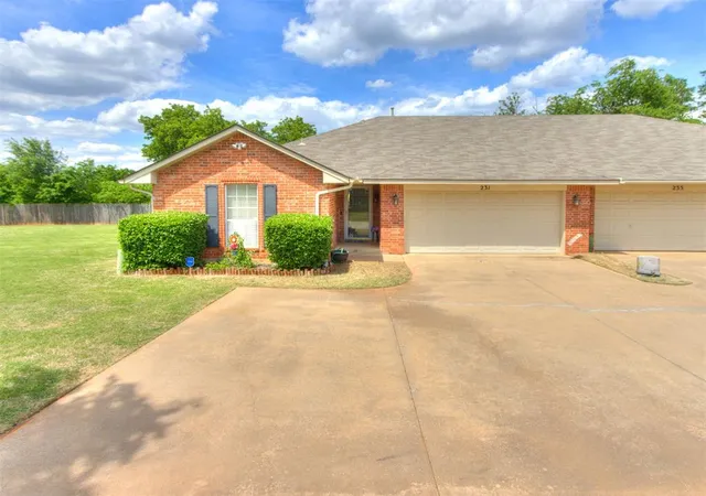 Homes for sale in Edmond, OK | 231 N Kelly Ave, Edmond, OK 73003 | MLS# 1227322