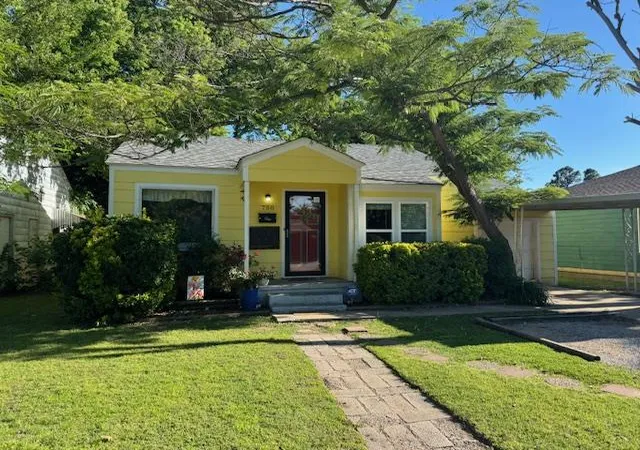 Photo 2 of Single family home for sale at 750 Nebraska St, Norman, OK 73069 | MLS# 1227335 | Listing updated on 2026-09-21