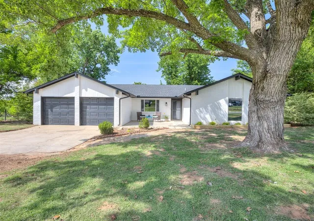 Homes for sale in Jones, OK | 8321 Ne 122nd St, Jones, OK 73049 | MLS# 1227349