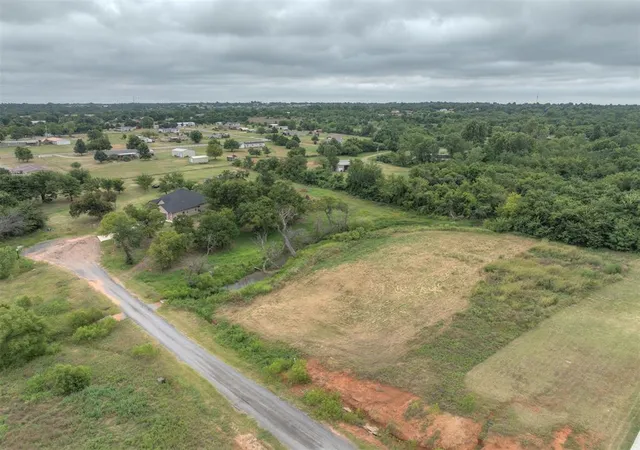 Photo 2 of Sale Pending at 2335 Dixie Dr, Blanchard, OK 73010 | MLS# 1227353 | Listing updated on 2026-09-18