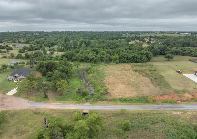 Photo 3 of Sale Pending at 2335 Dixie Dr, Blanchard, OK 73010 | MLS# 1227353 | Listing updated on 2026-09-18