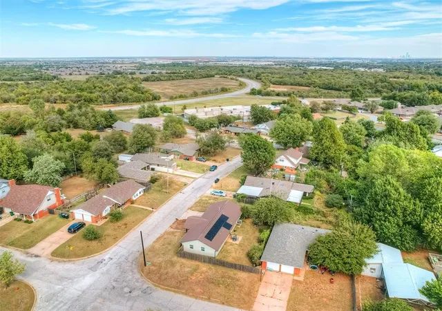 Homes for sale in Oklahoma City, OK | 8636 Ambassador Rd, Oklahoma City, OK 73169 | MLS# 1227412