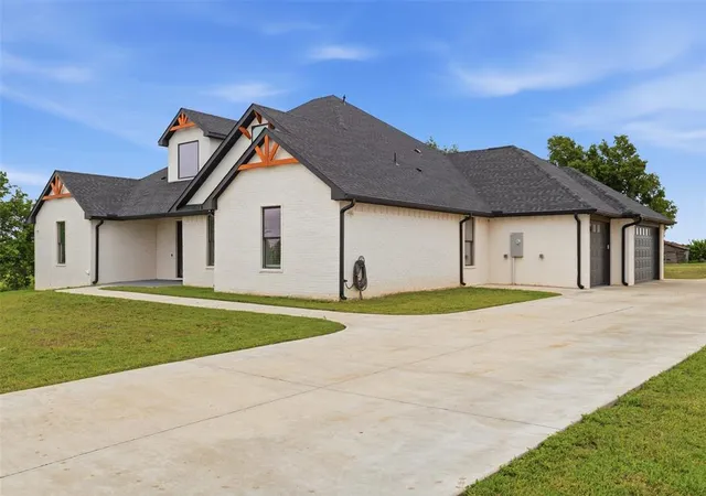 2nd image of 12220 S Pennsylvania Ave, Edmond, OK 73025 | MLS# 1227470