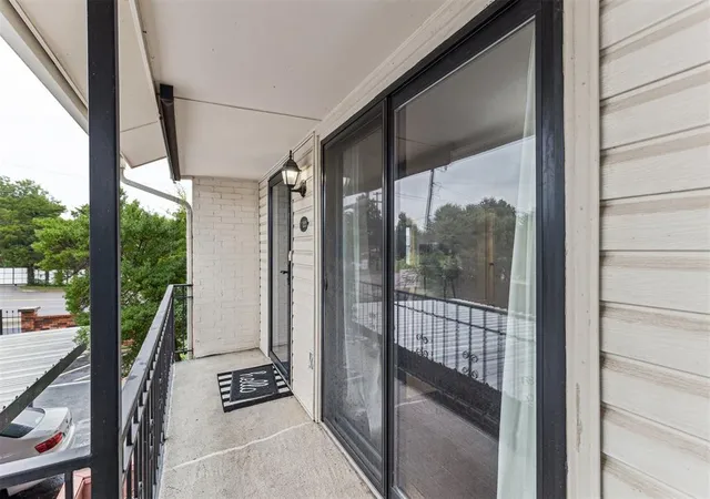 Homes for sale in Oklahoma City, OK | 6325 N Villa Ave #122, Oklahoma City, OK 73112 | MLS# 1227475