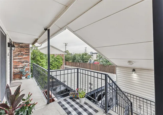 Homes for sale in Oklahoma City, OK | 6325 N Villa Ave #122, Oklahoma City, OK 73112 | MLS# 1227475