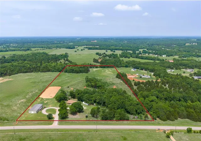 Photo 1 of Single family home for sale at 11601 Slaughterville Rd, Lexington, OK 73051 | MLS# 1227477 | Listing updated on 2026-09-02