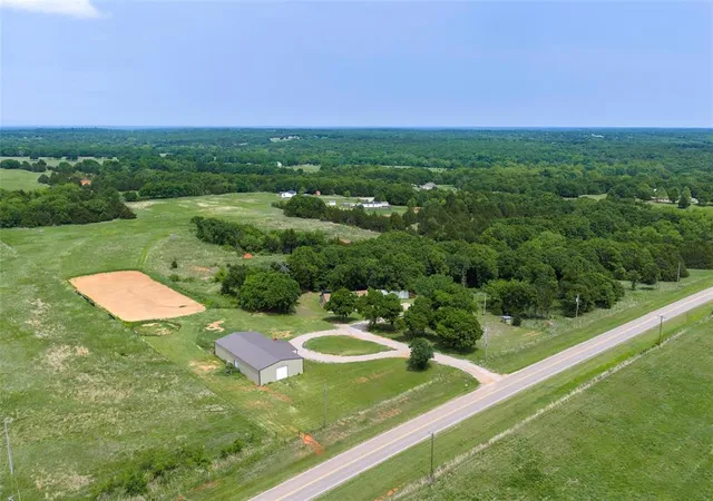 2nd image of 11601 Slaughterville Rd, Lexington, OK 73051 | MLS# 1227477