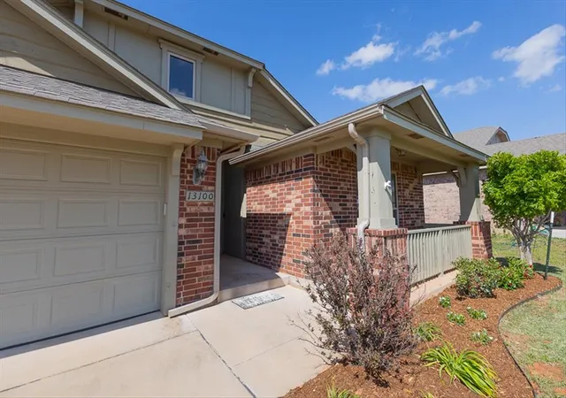 Homes for sale in Piedmont, OK | 13100 Native Plant Rd, Piedmont, OK 73078 | MLS# 1227479