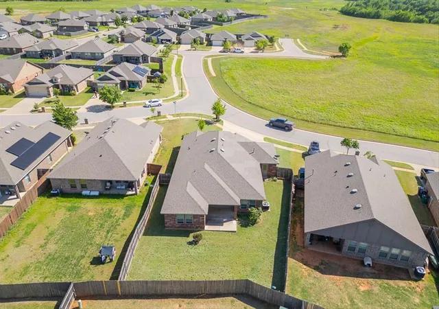 Homes for sale in Piedmont, OK | 13100 Native Plant Rd, Piedmont, OK 73078 | MLS# 1227479