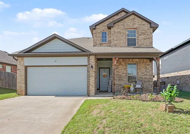 1st image of 11205 Nw 95th Ter, Yukon, OK 73099 | MLS# 1227509
