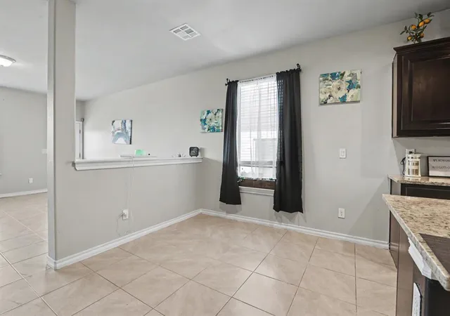Photo 3 of Single family home for sale at 11205 Nw 95th Terrace, Yukon, OK 73099 | MLS# 1227509 | Listing updated on 2026-08-28