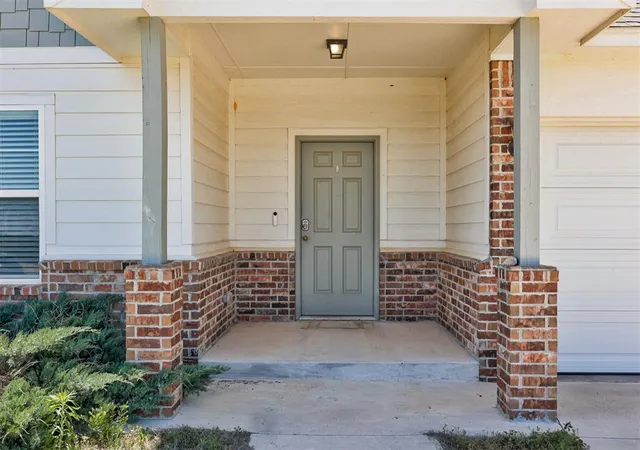 Homes for sale in Mc Loud, OK | 15944 Spur Cir, Mc Loud, OK 74851 | MLS# 1227523