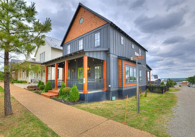Photo 3 of Single family home for sale at 40 Ramble Along Rd, Carlton Landing, OK 74432 | MLS# 1227536 | Listing updated on 2026-09-01