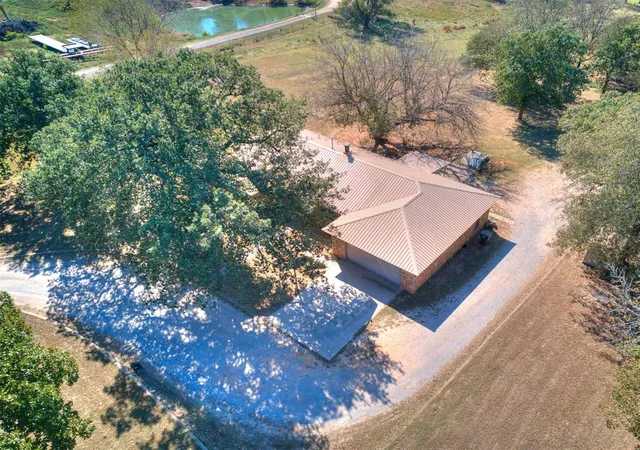 Photo 2 of Single family home for sale at 3460 Hensley Rd, Norman, OK 73026 | MLS# 1227546 | Listing updated on 2026-05-06