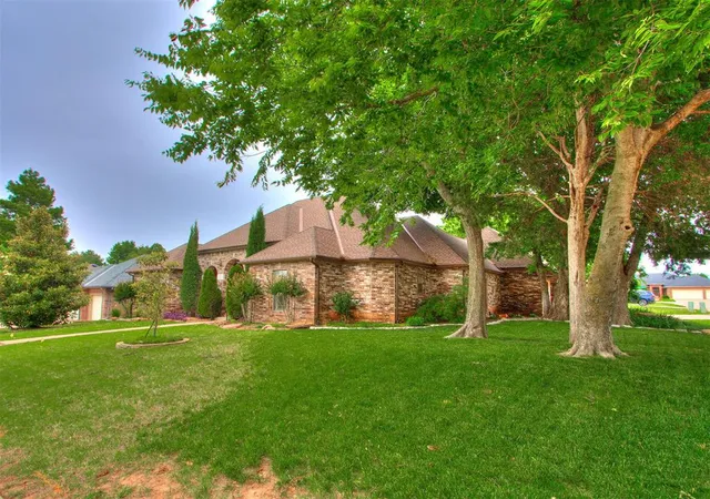 Homes for sale in Oklahoma City, OK | 13000 Red Cedar Cir, Oklahoma City, OK 73131 | MLS# 1227600