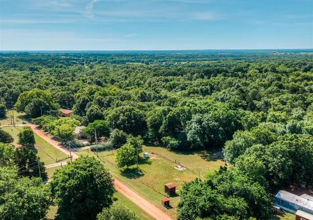Homes for sale in Perkins, OK | 5609 E Horse Ranch Rd, Perkins, OK 74059 | MLS# 1227635