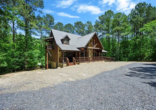 Photo 3 of Sale Pending at 87 Ginseng Cir, Broken Bow, OK 74728 | MLS# 1227660 | Listing updated on 2026-09-17