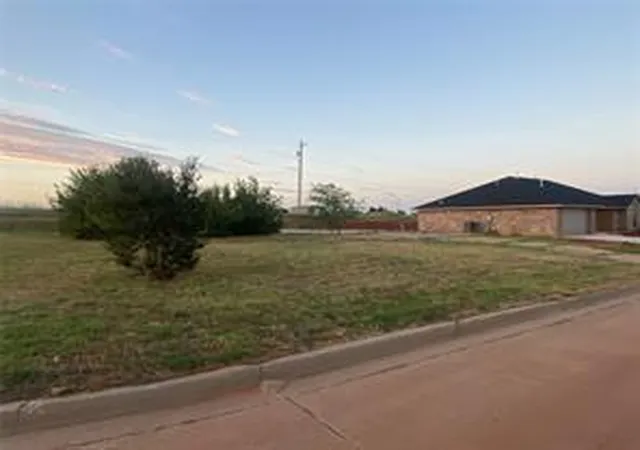 Homes for sale in Elk City, OK | 115 Mulberry Ln, Elk City, OK 73644 | MLS# 1227675