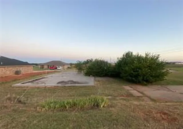 Homes for sale in Elk City, OK | 115 Mulberry Ln, Elk City, OK 73644 | MLS# 1227675