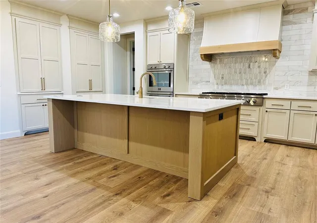 Photo 3 of Single family home for sale at 3405 Hogan Dr, Weatherford, OK 73096 | MLS# 1227734 | Listing updated on 2026-05-07