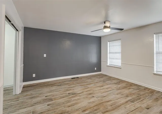 Homes for sale in Yukon, OK | 9 Vine St, Yukon, OK 73099 | MLS# 1227741