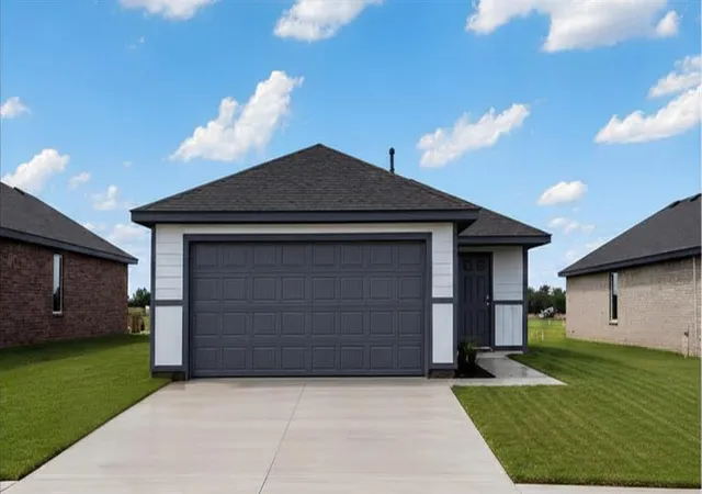 Homes for sale in Mustang, OK | 11537 Sw 40th St, Mustang, OK 73064 | MLS# 1227759