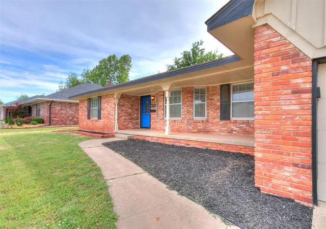 Homes for sale in Oklahoma City, OK | 6525 N Saint Clair Ave, Oklahoma City, OK 73116 | MLS# 1227799