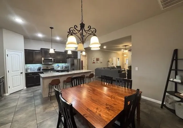 4th image of 908 Sleepy Hollow Blvd, Chickasha, OK 73018 | MLS# 1227959