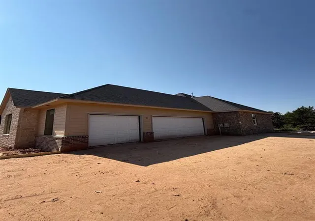 5th image of 8229 Waxwing Wy, Guthrie, OK 73044 | MLS# 1227988