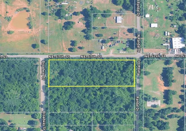 Homes for sale in Oklahoma City, OK | 5716 S Broadway Ave, Oklahoma City, OK 73109 | MLS# 1228026