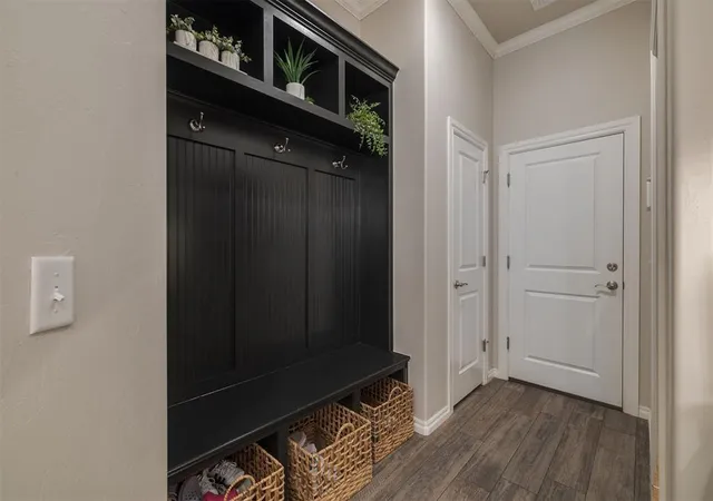 3rd image of 801 Bison Crossing Dr, Yukon, OK 73099 | MLS# 1228059
