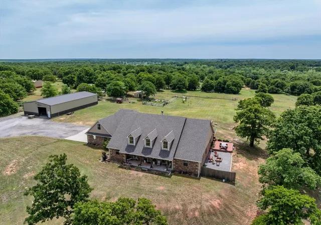 Photo 2 of Sale Pending at 920699 Deer Ridge Trl, Wellston, OK 74881 | MLS# 1228063 | Listing updated on 2026-09-25