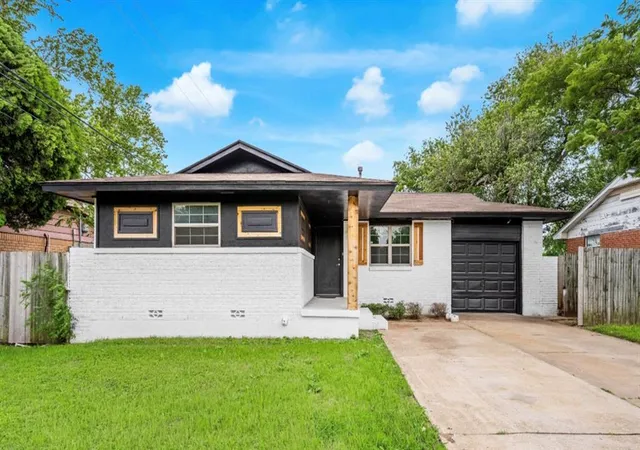 image of 5326 Nw Columbia Ave, Lawton, OK 73505 | MLS# 1228152